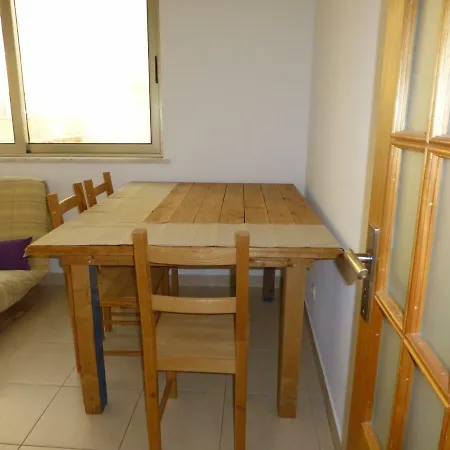 Portimao, Cozy T1 In City Center, Algarve Apartment *